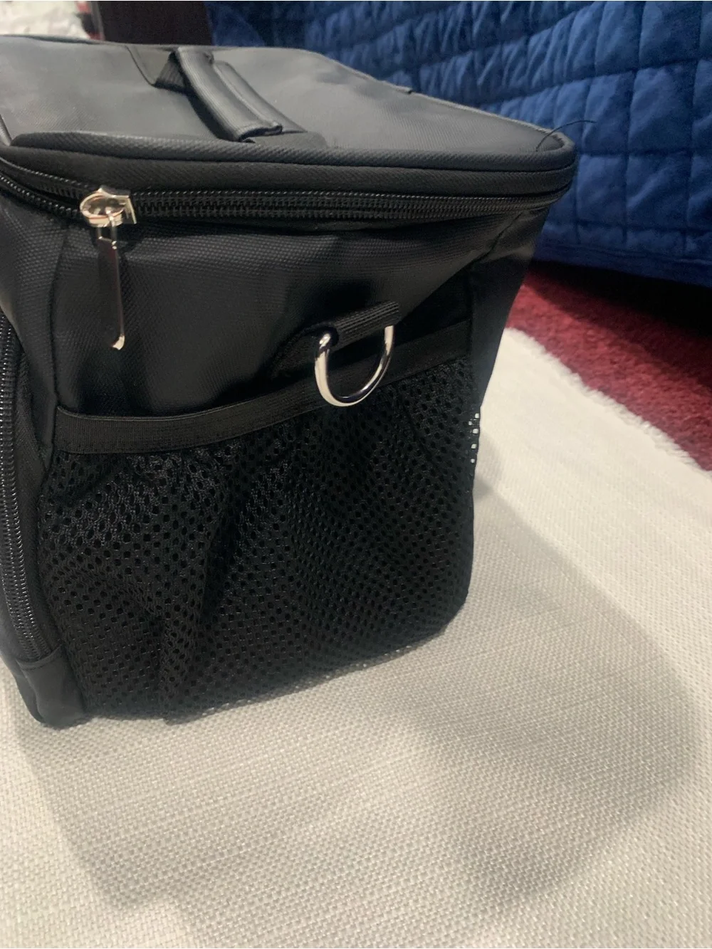 Black Insulated Lunch Bag / Portable Travel Cooler Bag with Adjustable Shoulder